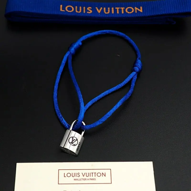 louis vuitton lv bracelets s_126204a4